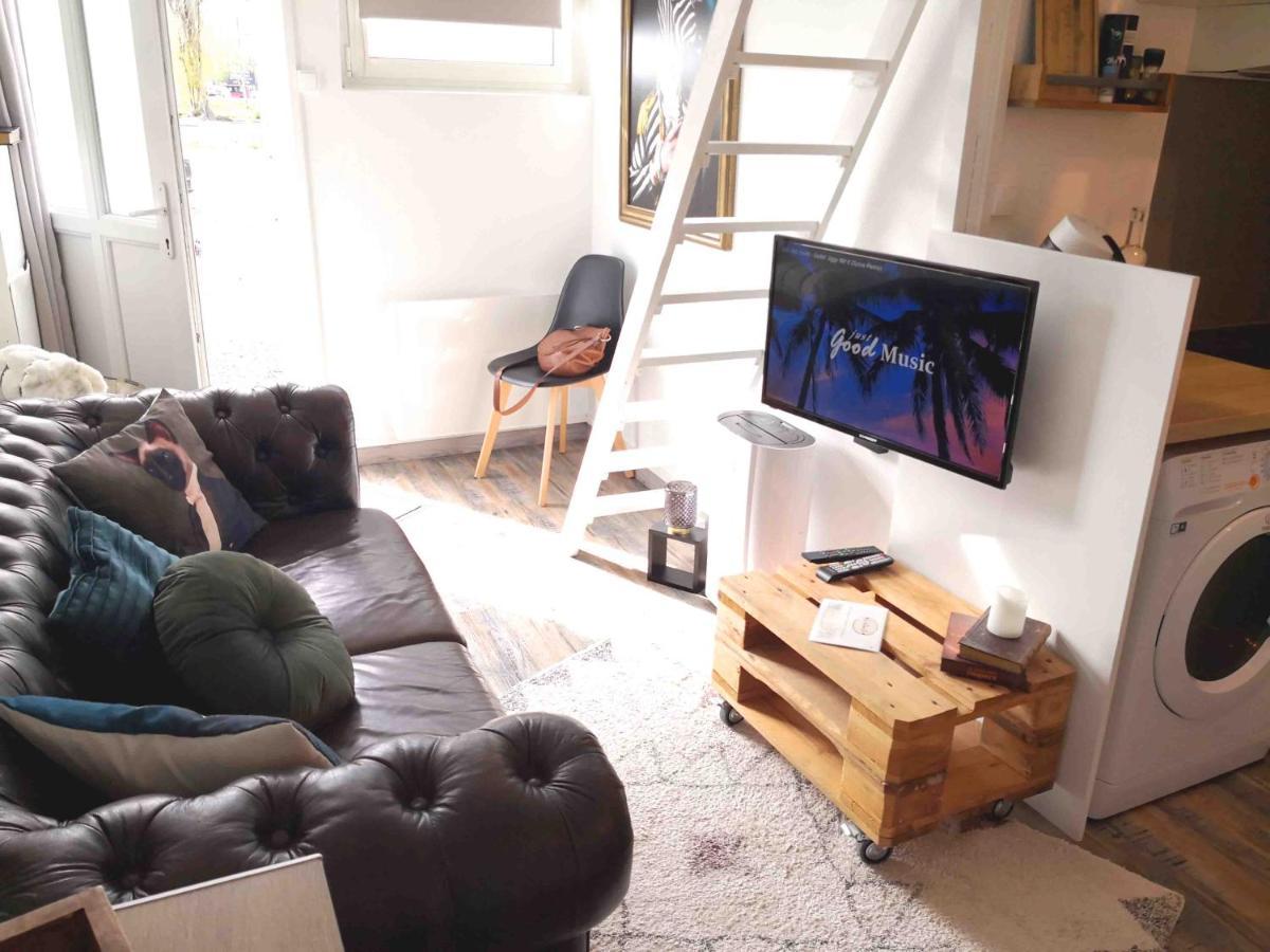 Appartamento L'INTIMISTE à St Lô - Studio Duplex Privé - Atypique - Netflix - WIFI - Parking gratuit - Entrée autonome Saint-Lo Esterno foto